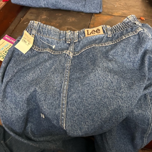 Vintage Lee Elastic Riders relaxed fit tapered ankle in size 16WP and 14WM jeans - Picture 3 of 9
